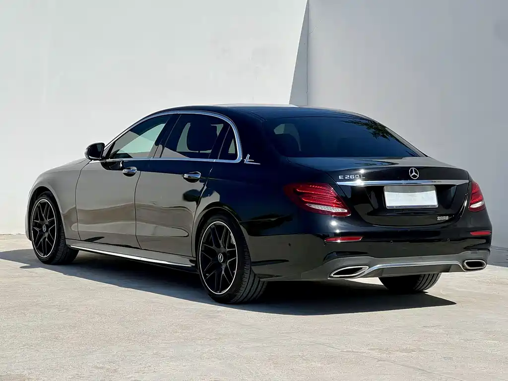 Mercedes-Benz E-Class 2020 — фото 7