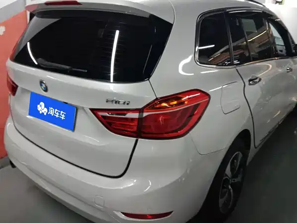 BMW 2 Series Wagon 2017