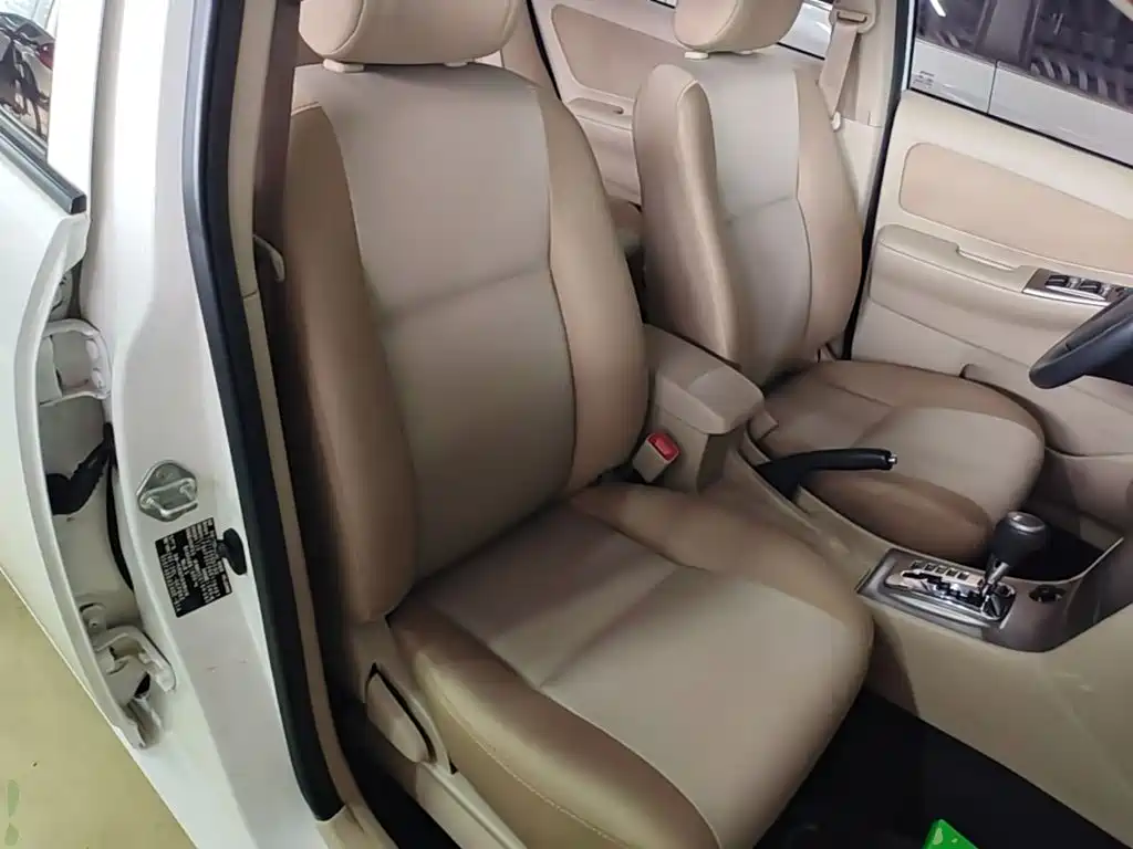 Toyota Corolla 2016 — фото 16