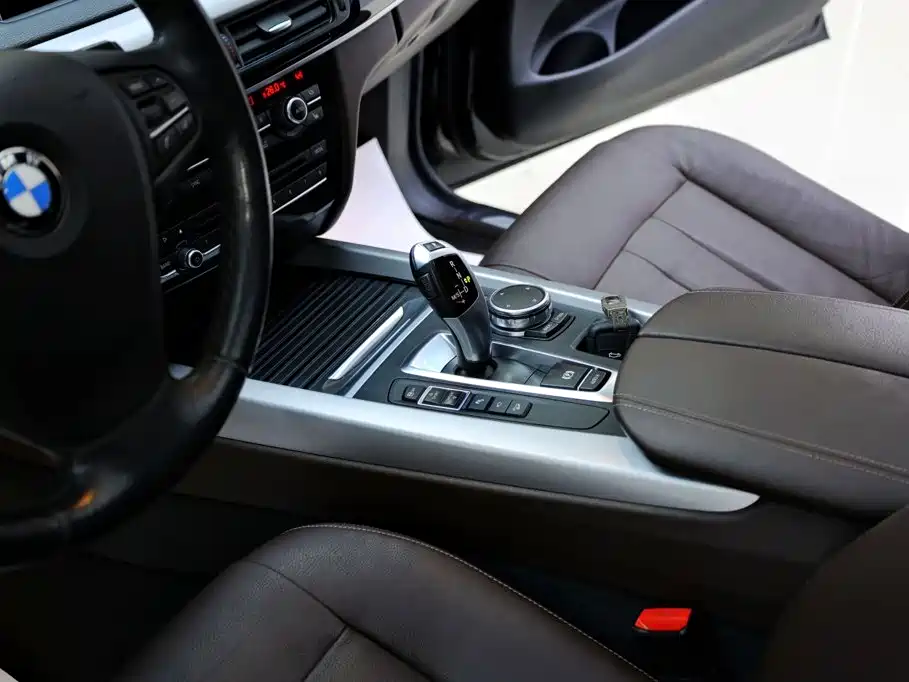 BMW X5 2015 — фото 20