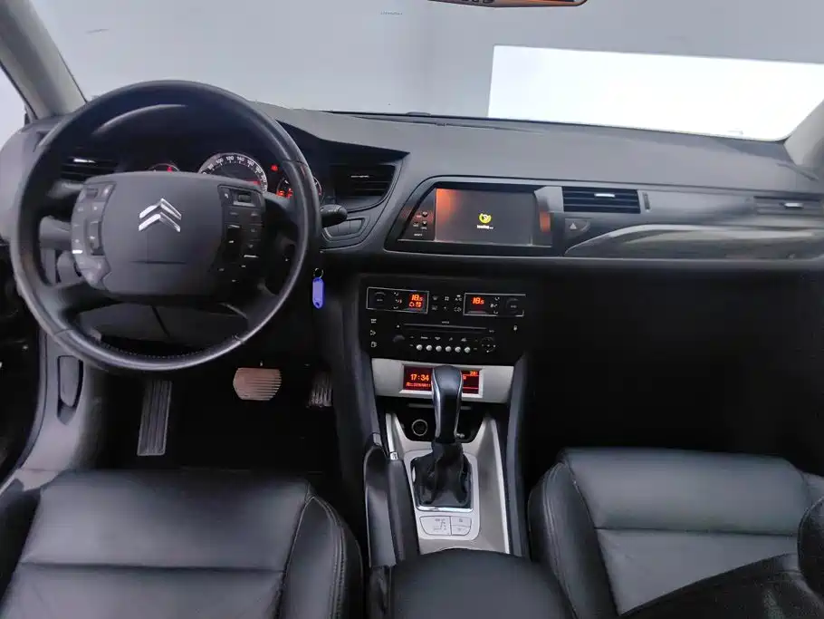 Citroën C5 2013 — фото 12