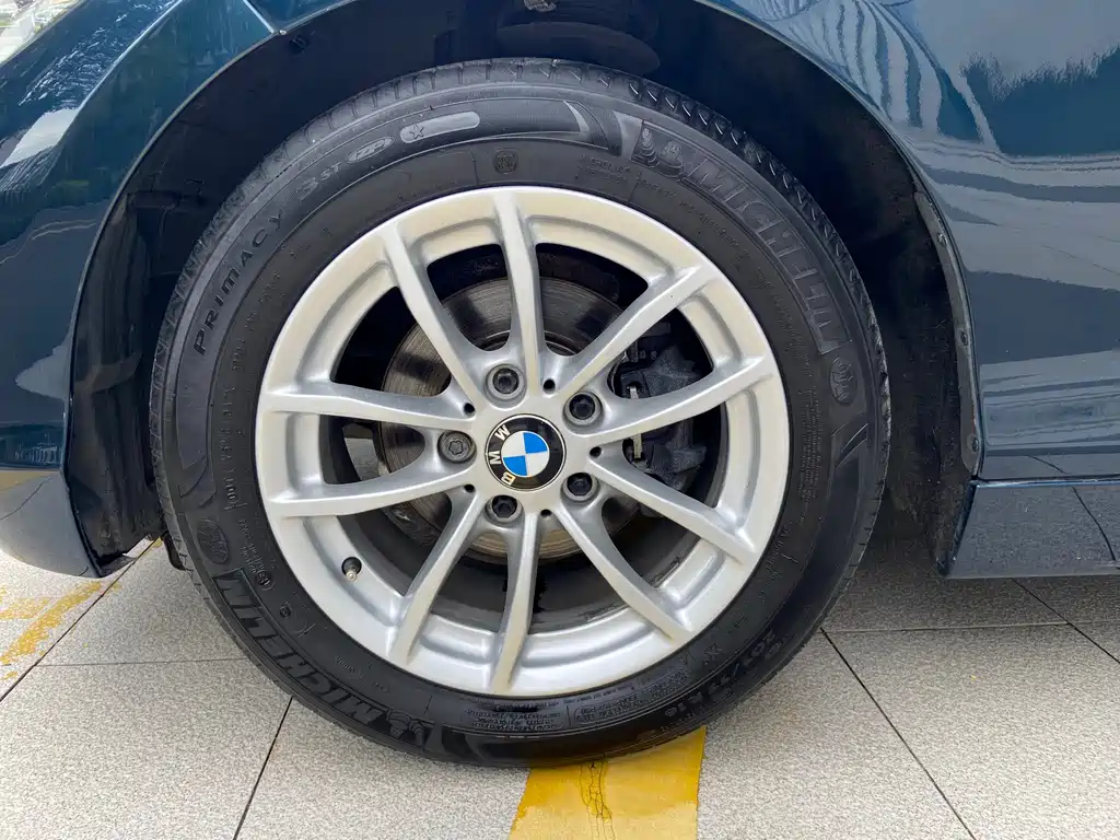 BMW 1 Series 2015 — фото 19