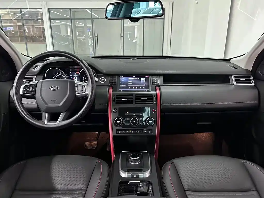 Land Rover Discovery Sport 2019 — фото 9
