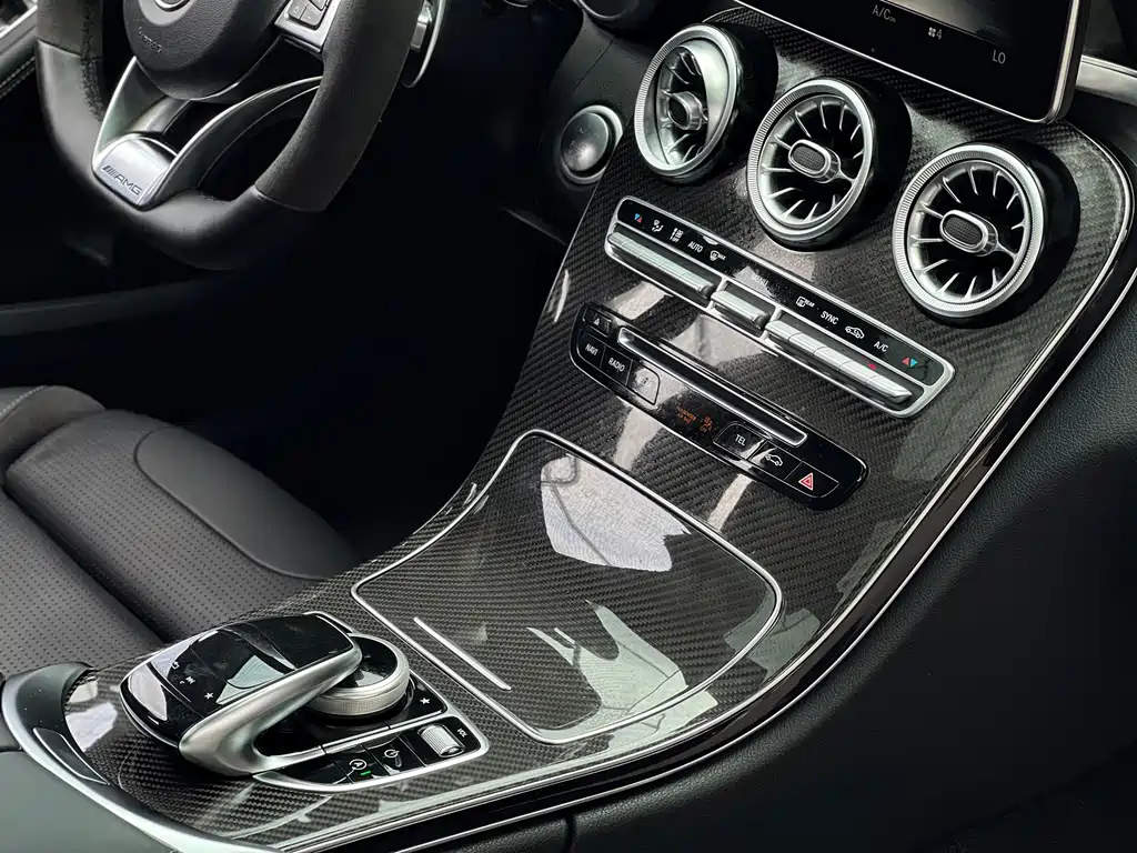 Mercedes-Benz C-Class AMG 2019 — фото 13