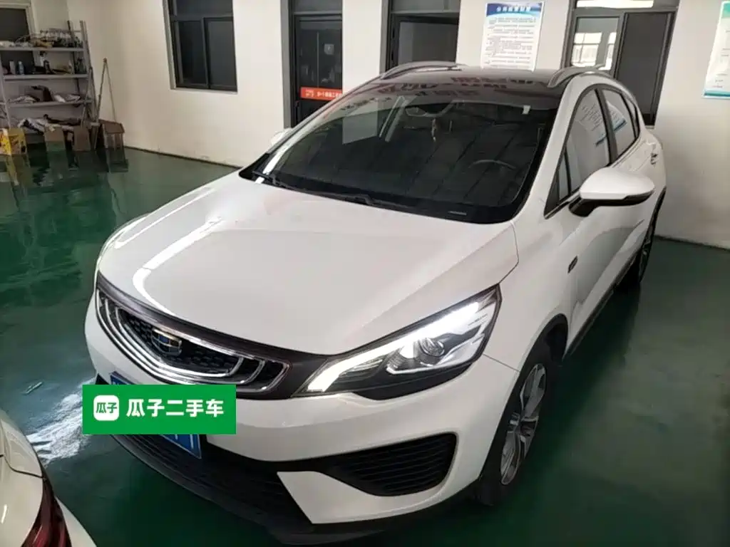 Geely Emgrand GS 2018 — фото 1
