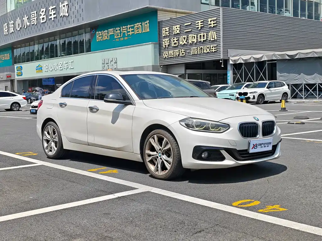 BMW 1 Series 2019 — фото 3
