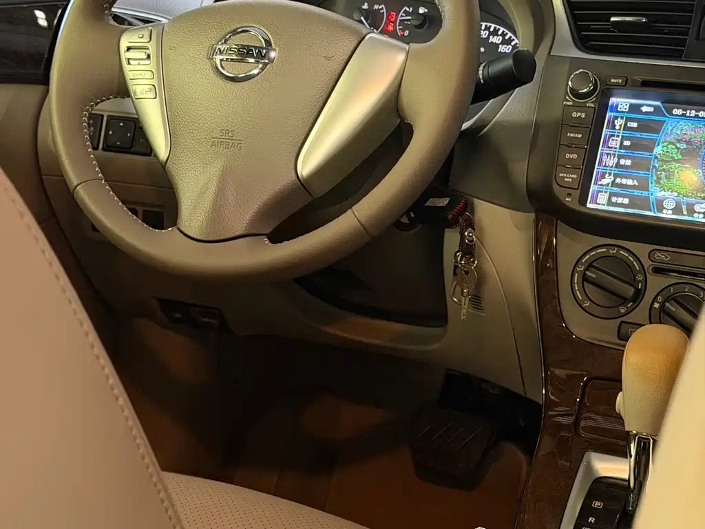 Nissan Sylphy 2012