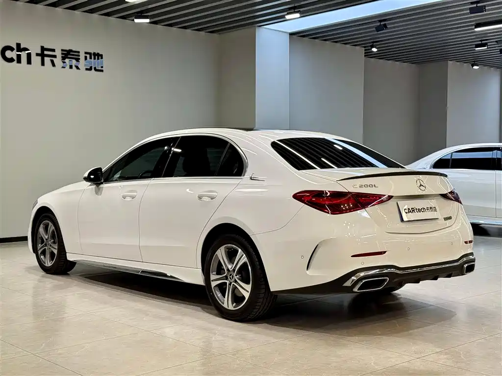 Mercedes-Benz C-Class 2022 — фото 6