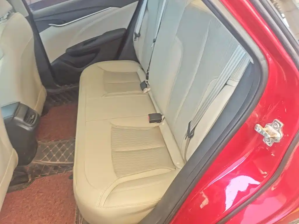 Buick Excelle 2017 — фото 17