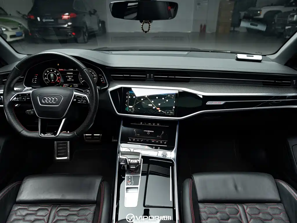 Audi RS 6 2021 — фото 9