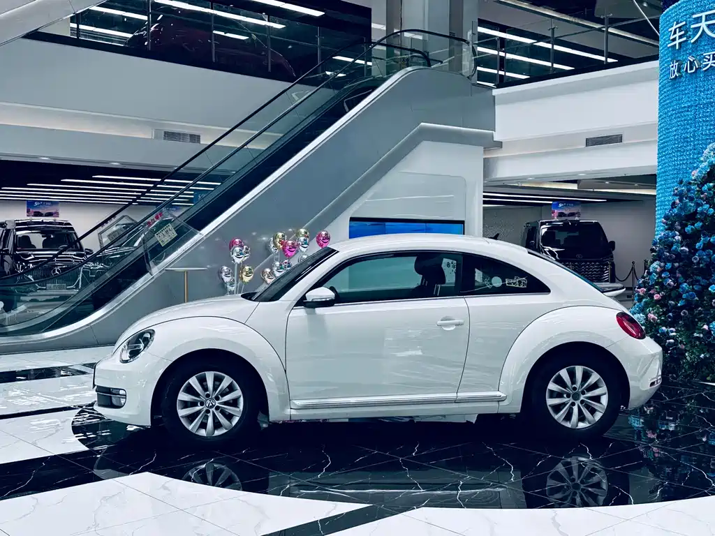 Volkswagen Beetle 2014