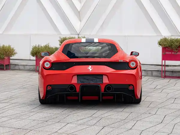 Ferrari 458 2014