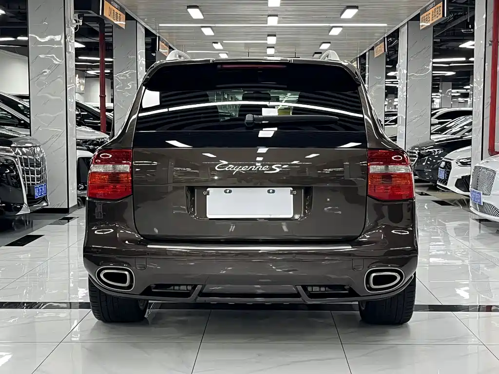 Porsche Cayenne 2009 — фото 4