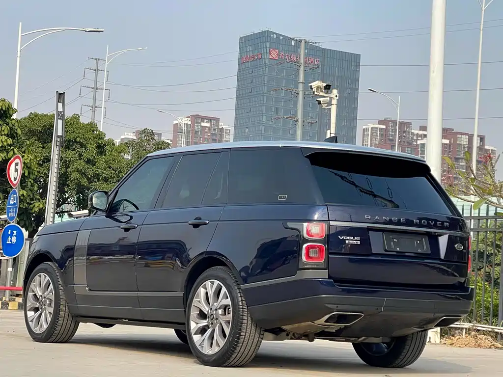 Land Rover Range Rover 2019 — фото 6