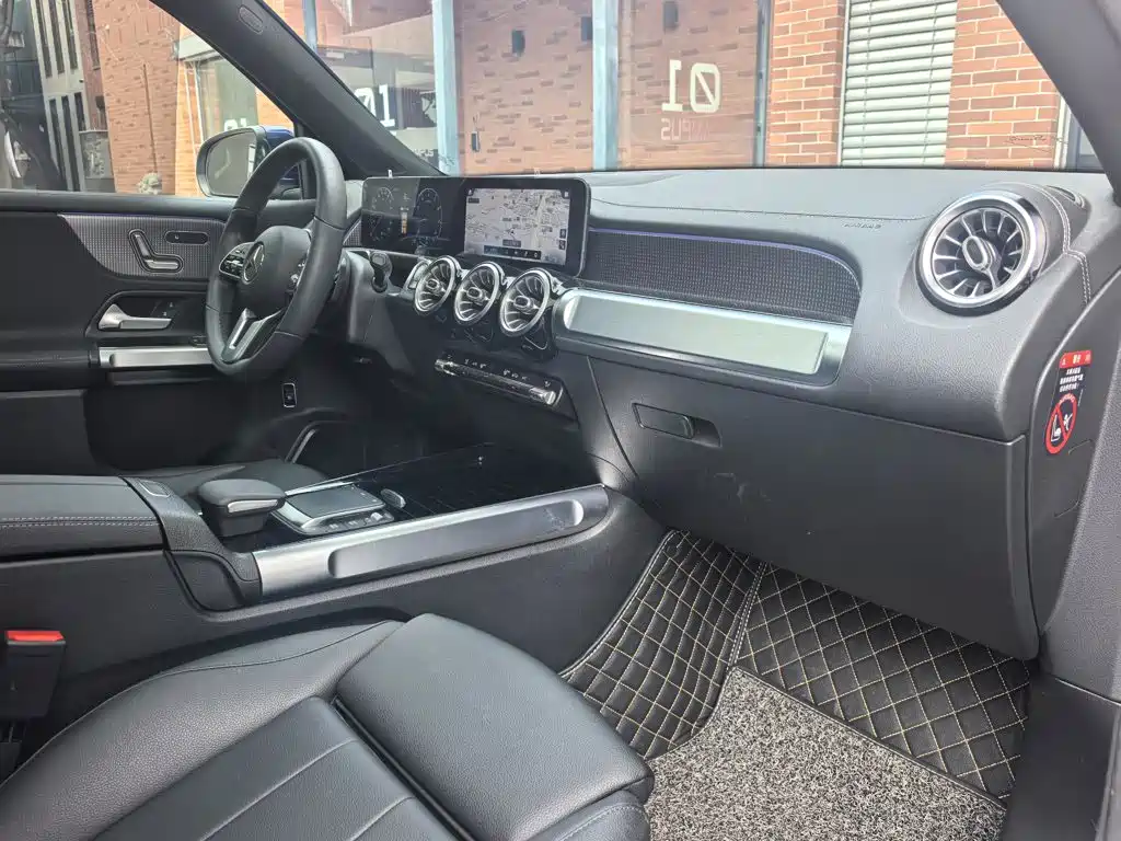 Mercedes-Benz GLB 2020 — фото 16