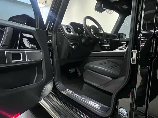 Mercedes-Benz G-Class 2024