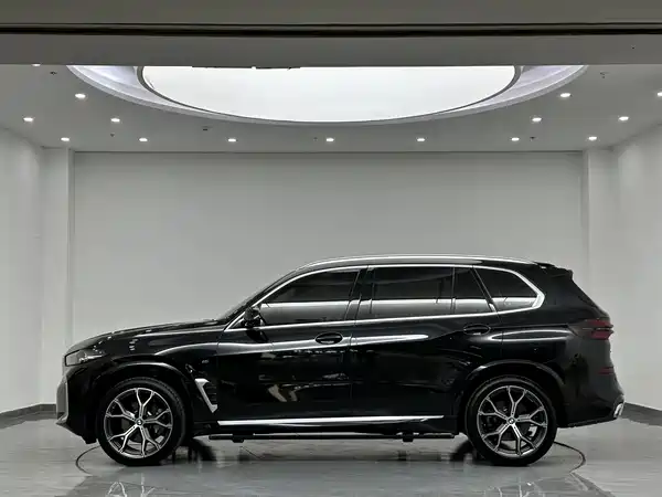 BMW X5 2023
