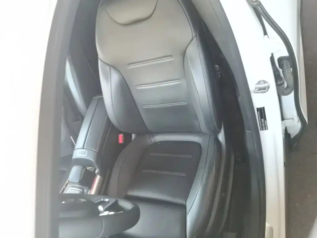Mercedes-Benz GLA 2021 — фото 15
