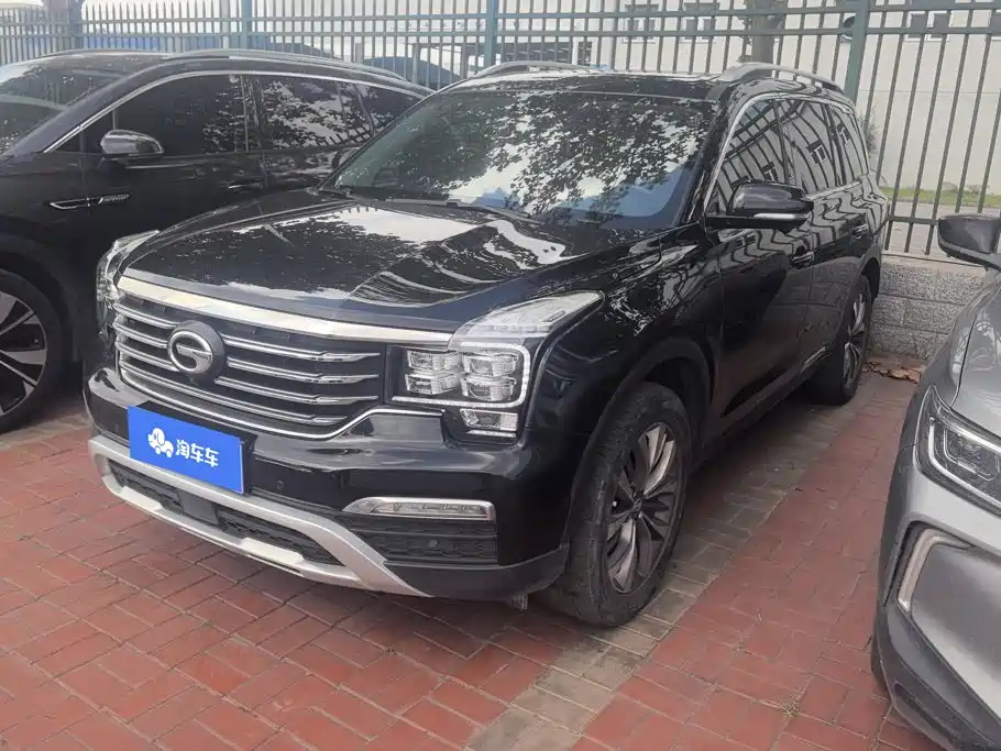 GAC Trumpchi GS8 2018 — фото 1
