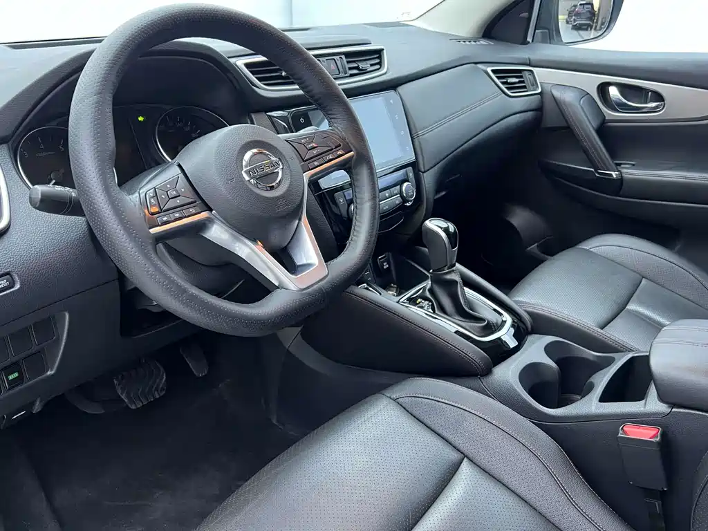 Nissan Qashqai 2022 — фото 8