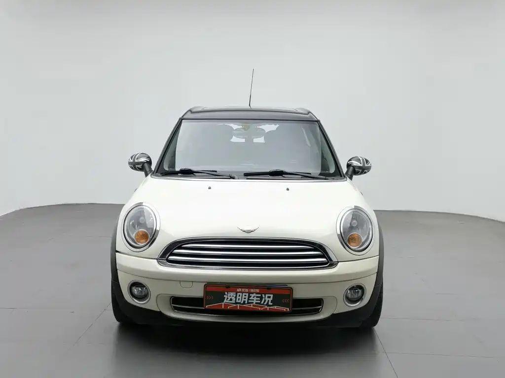 MINI Clubman 2010