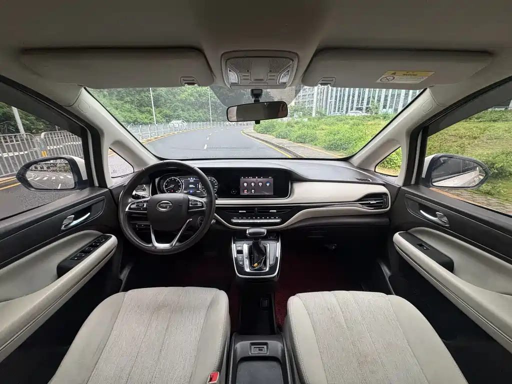 GAC Motor Trumpchi M6 2020 — фото 10