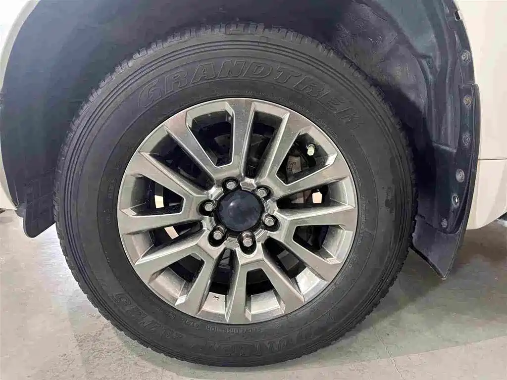Toyota Prado 2019 — фото 16