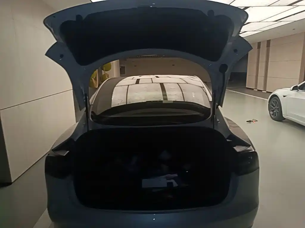Tesla Model 3 2019 — фото 19