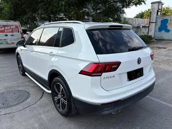 Volkswagen Tiguan L 2019