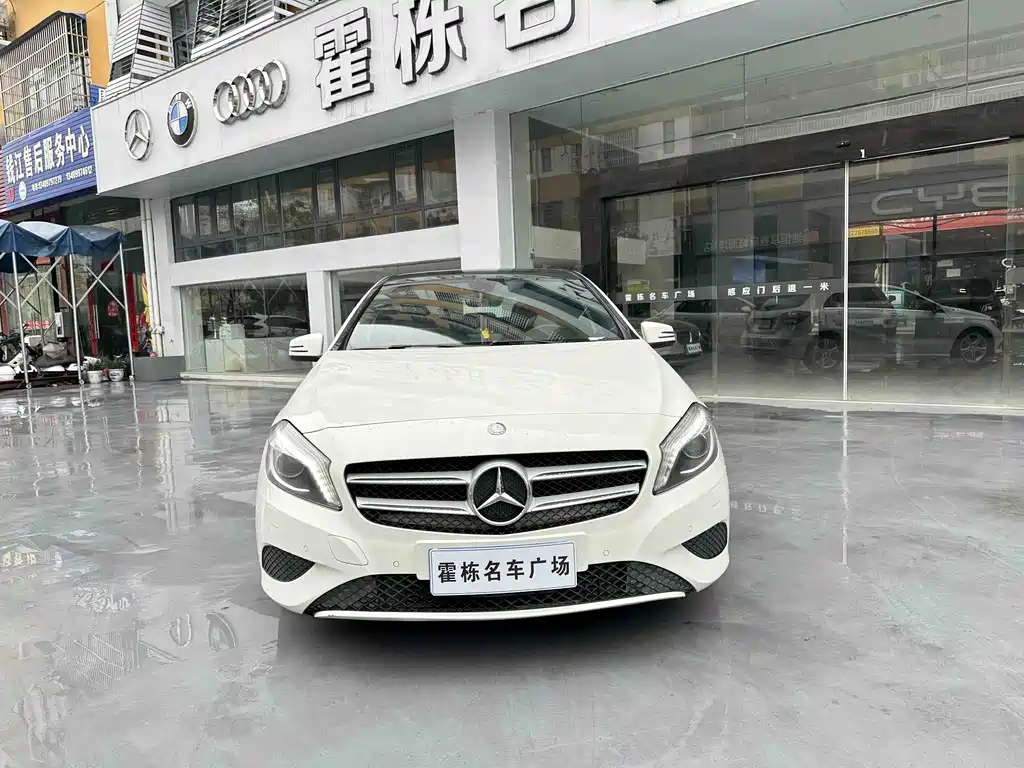 Mercedes-Benz A-Class 2014 — фото 3