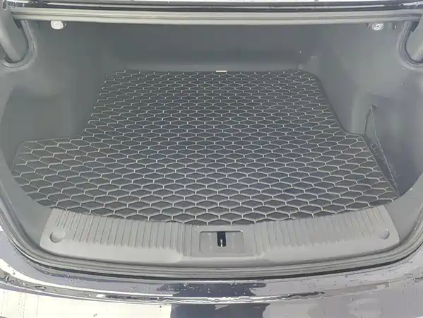 Hongqi H5 2024