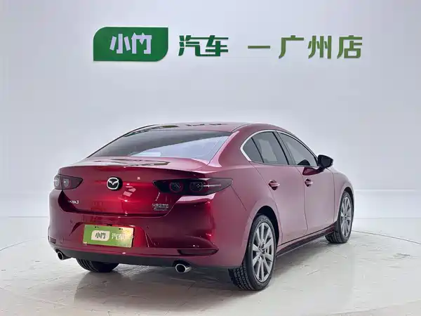 Mazda 3 Axela 2022
