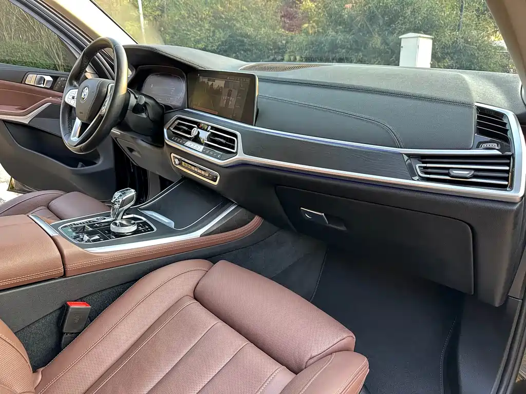BMW X7 2022 — фото 10