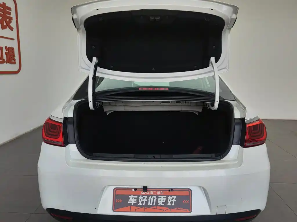 Citroën C4 Sega 2017 — фото 16