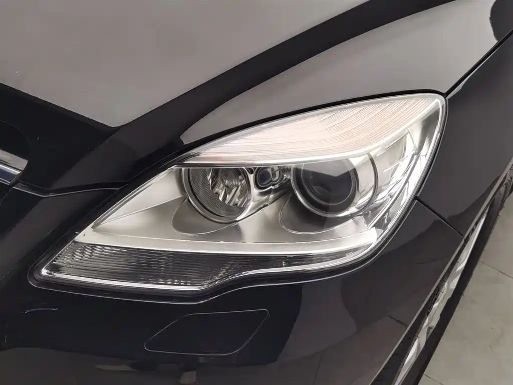 Mercedes-Benz R-Class 2016 — фото 25