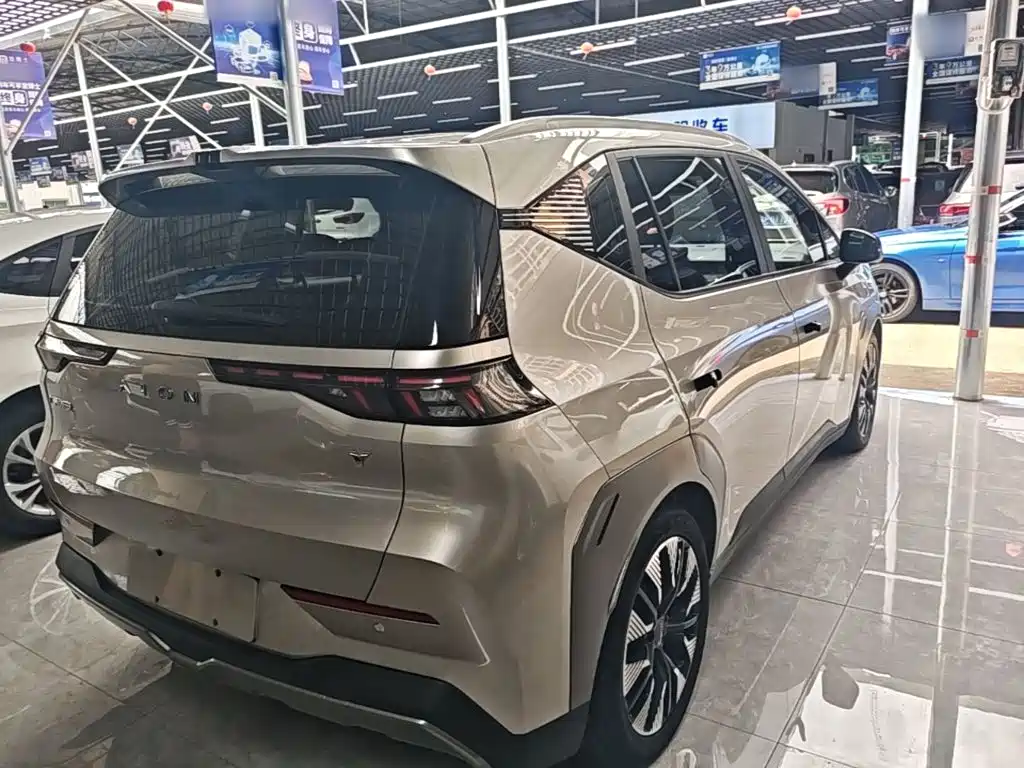 Aion Y 2022
