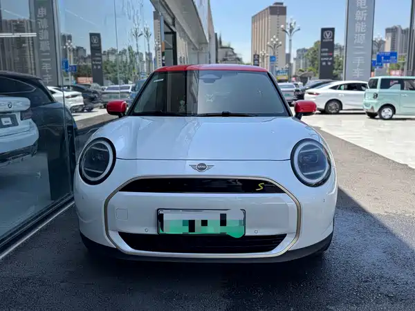 MINI Cooper 2024