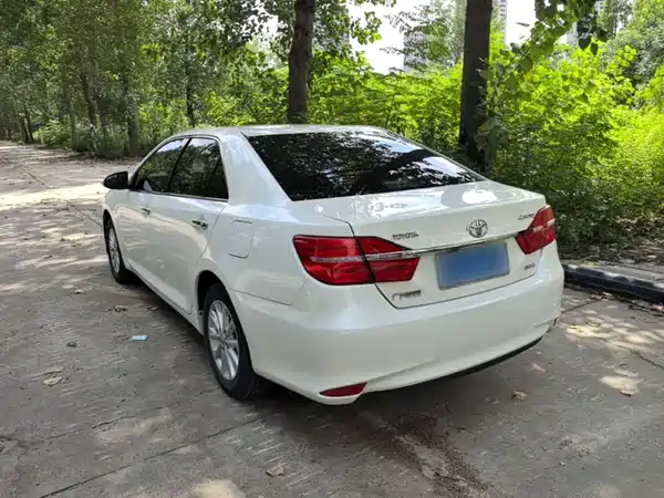 Toyota Camry 2016