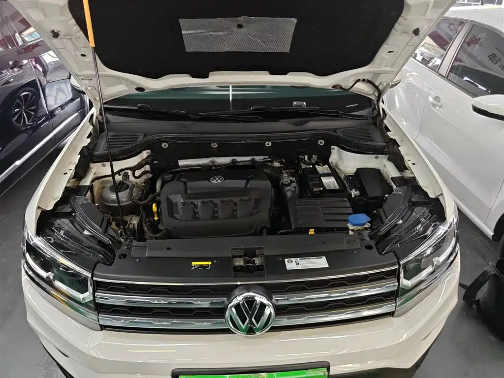 Volkswagen Tharu 2019 — фото 11