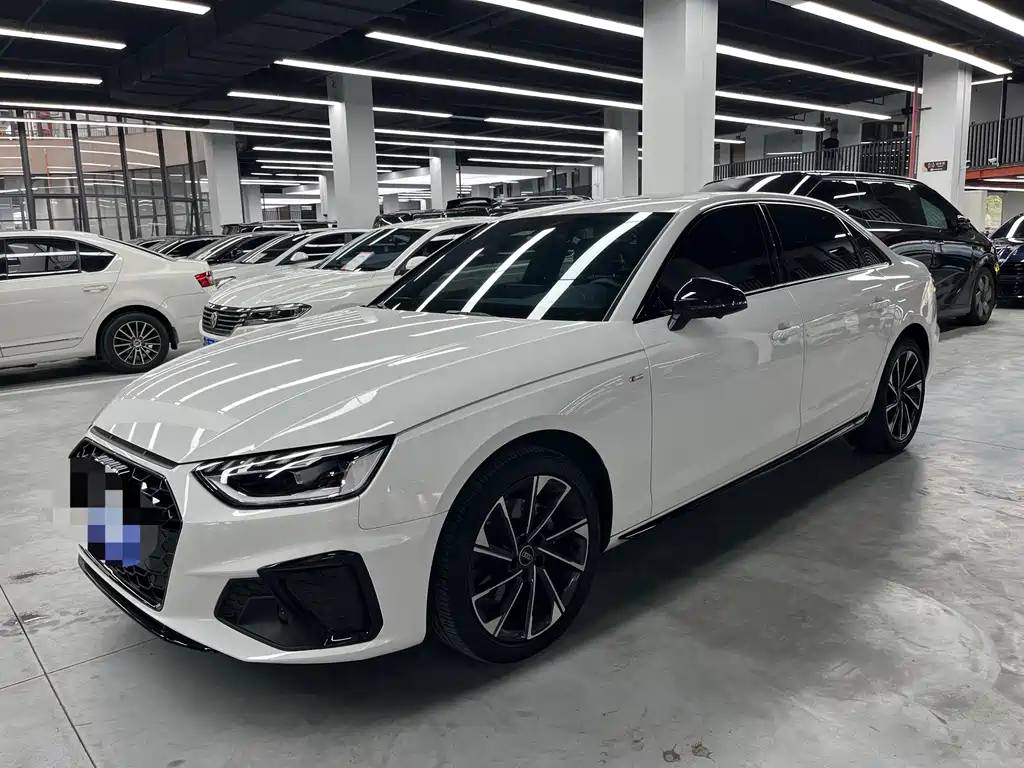 Audi A4L 2020