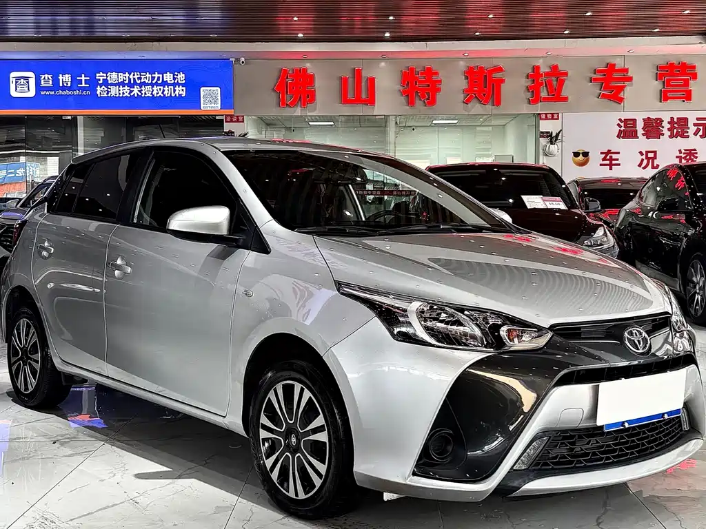 Toyota Yaris L 2017