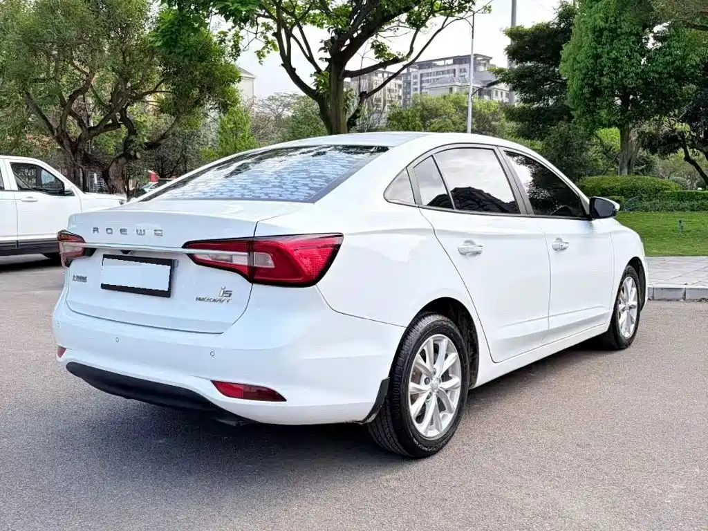 Roewe i5 2021