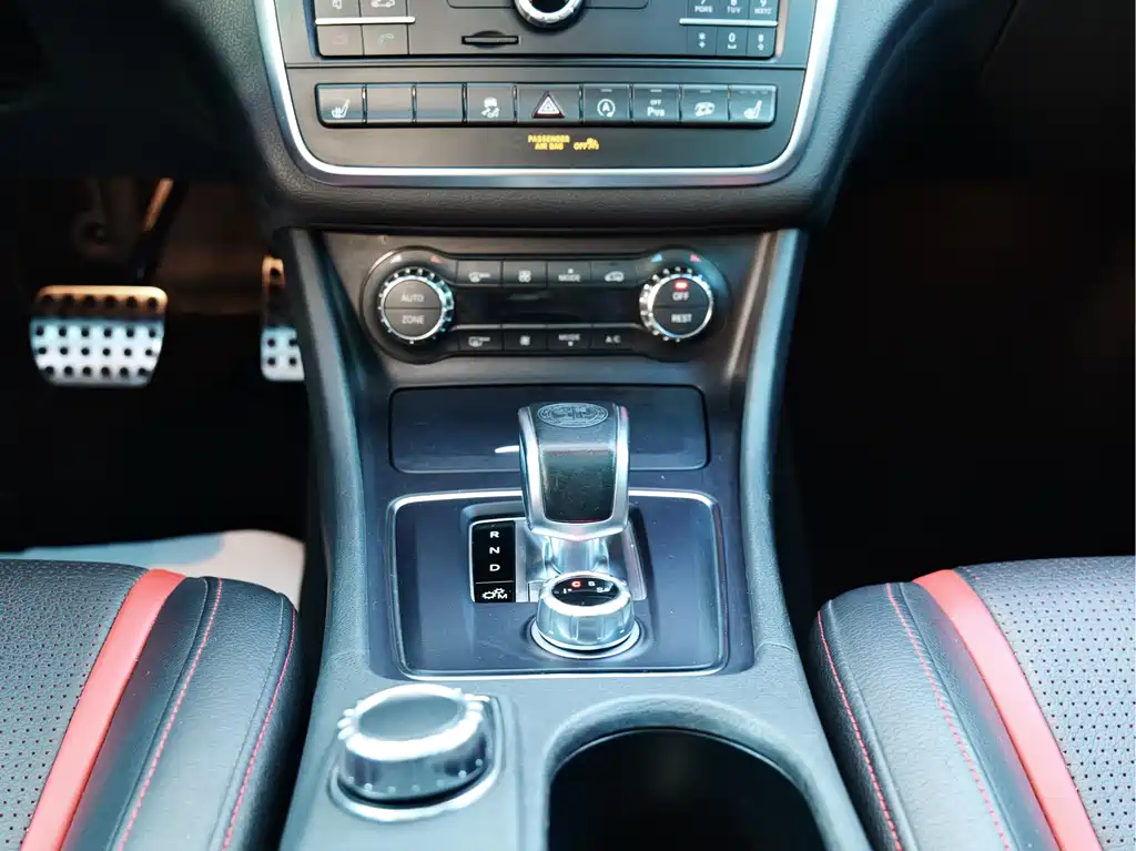 Mercedes-Benz Mercedes CLA AMG 2016 — фото 13