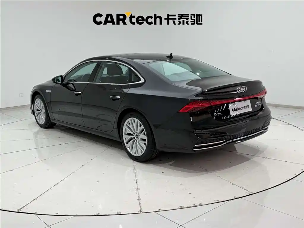 Audi A7L 2024 — фото 7