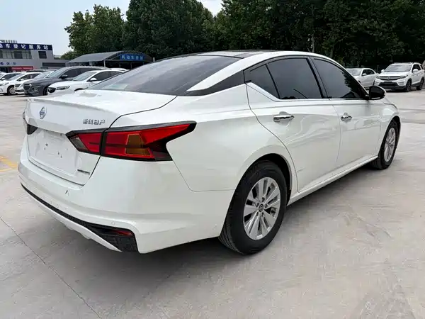 Nissan Teana 2020