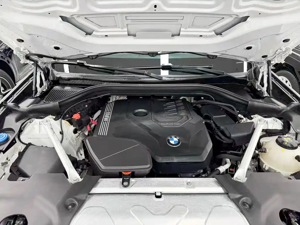 BMW X4 2021 — фото 25