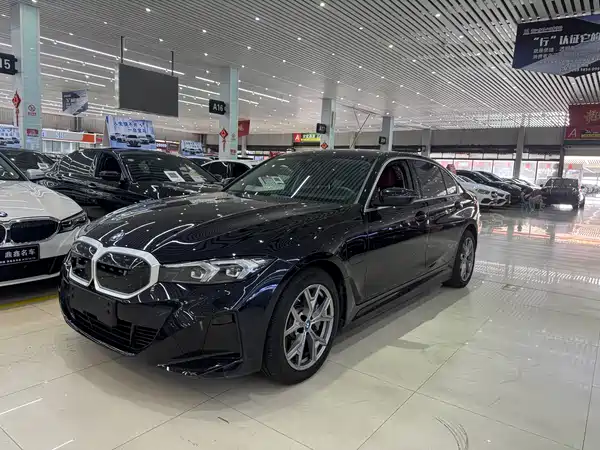 BMW i3 2024