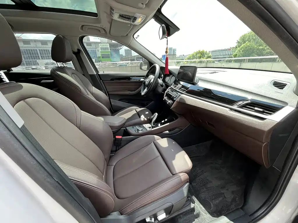 BMW X1 2022 — фото 10