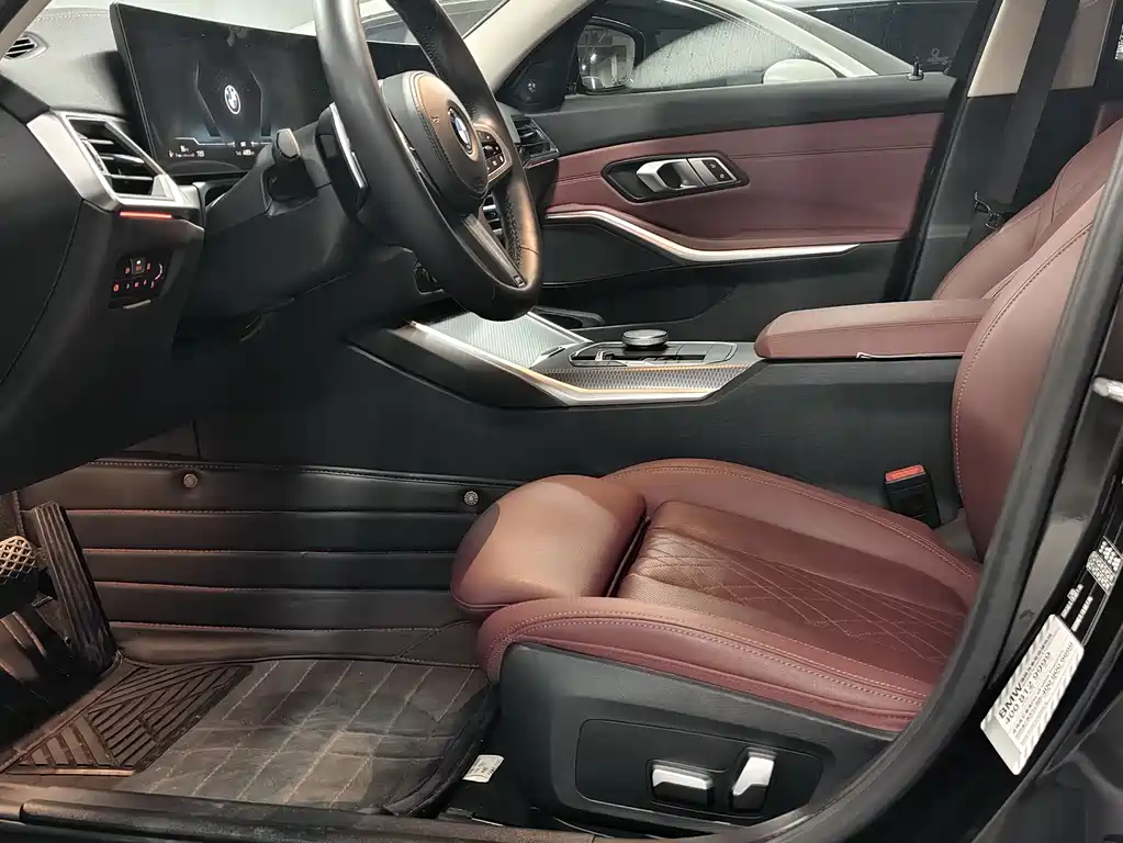 BMW 3 Series 2023