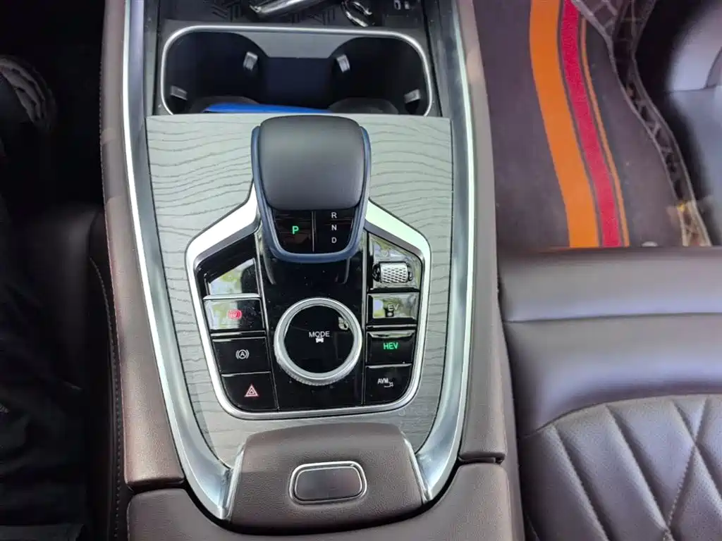 Chery Tiggo 8 PRO NEV 2024 — фото 14